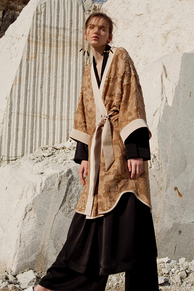 16 FALL WINTER / COLLECTION - Mame Kurogouchi