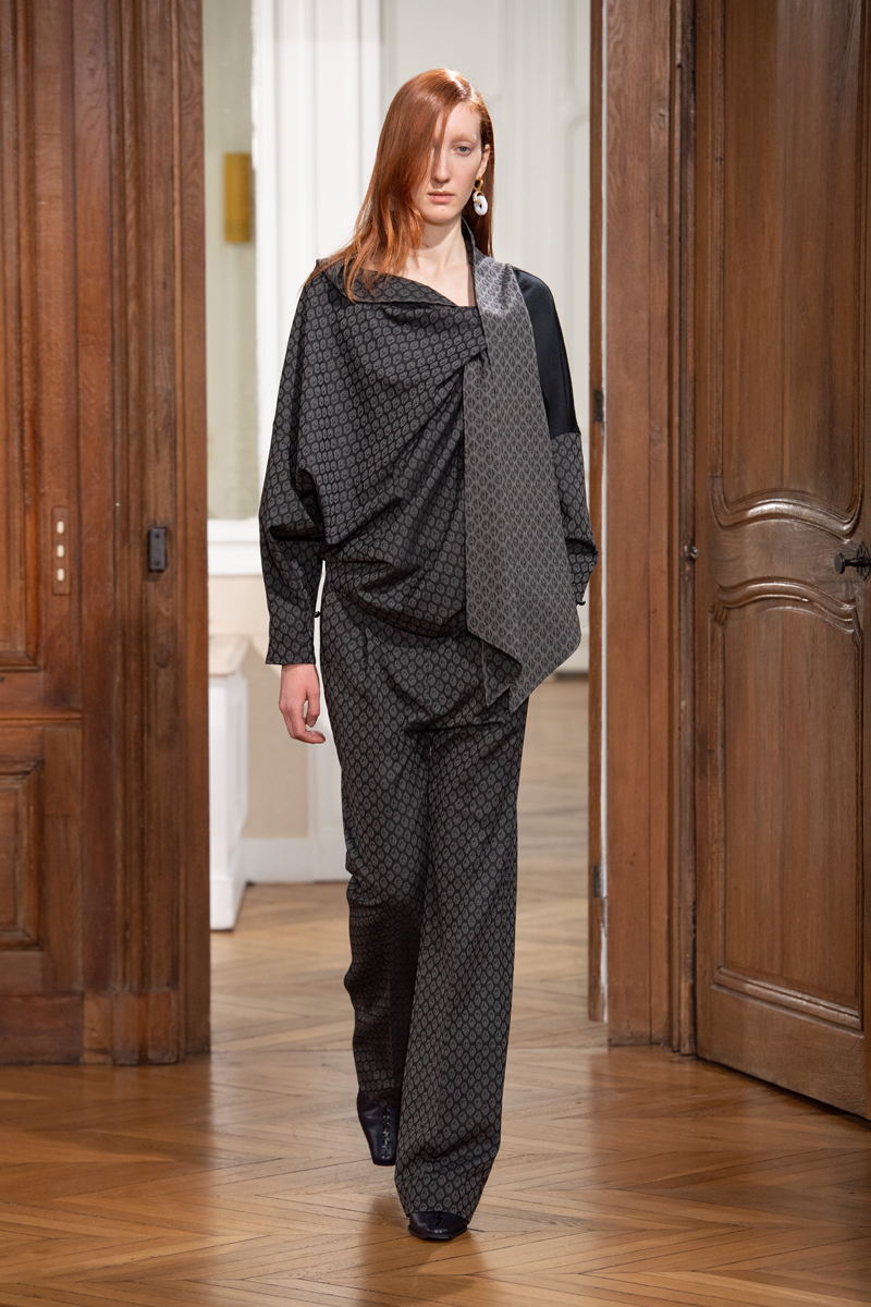 19 FALL WINTER LOOK / COLLECTION - Mame Kurogouchi