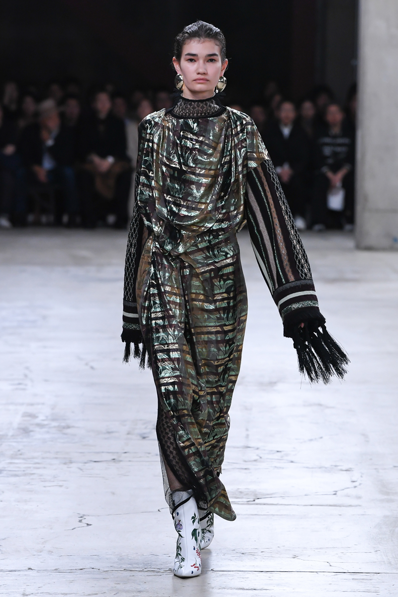 18 FALL WINTER TOKYO / COLLECTION - Mame Kurogouchi