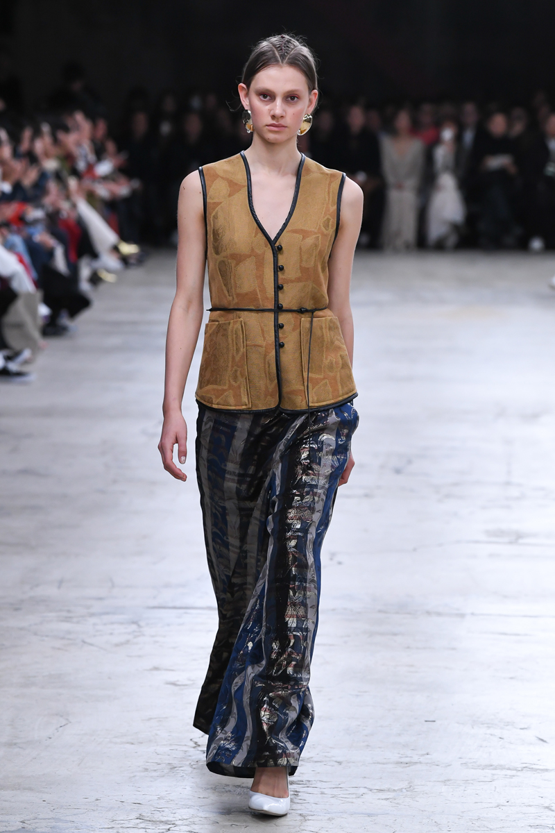 18 FALL WINTER TOKYO / COLLECTION - Mame Kurogouchi