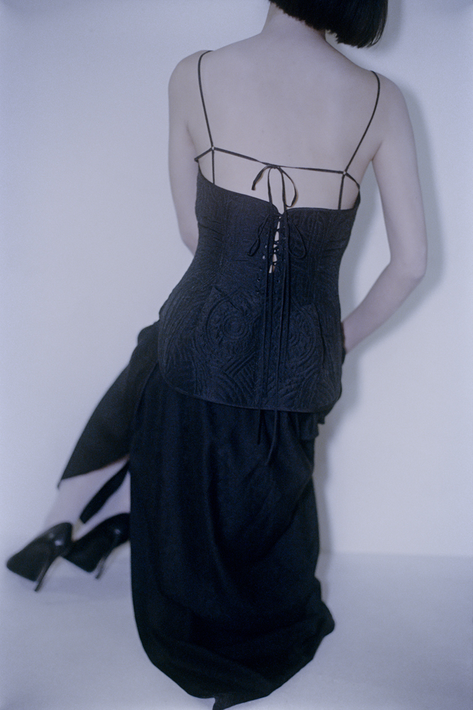 23 Pre Fall Look / COLLECTION - Mame Kurogouchi 23 Pre Fall Look / COLLECTION - Mame Kurogouchi